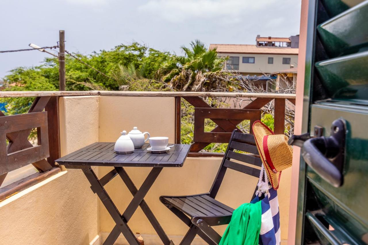 Aparthotel Ponta Preta Santa Maria Exteriör bild