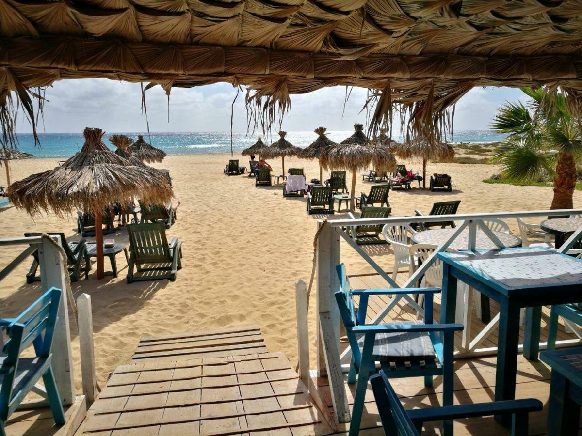 Aparthotel Ponta Preta Santa Maria Exteriör bild