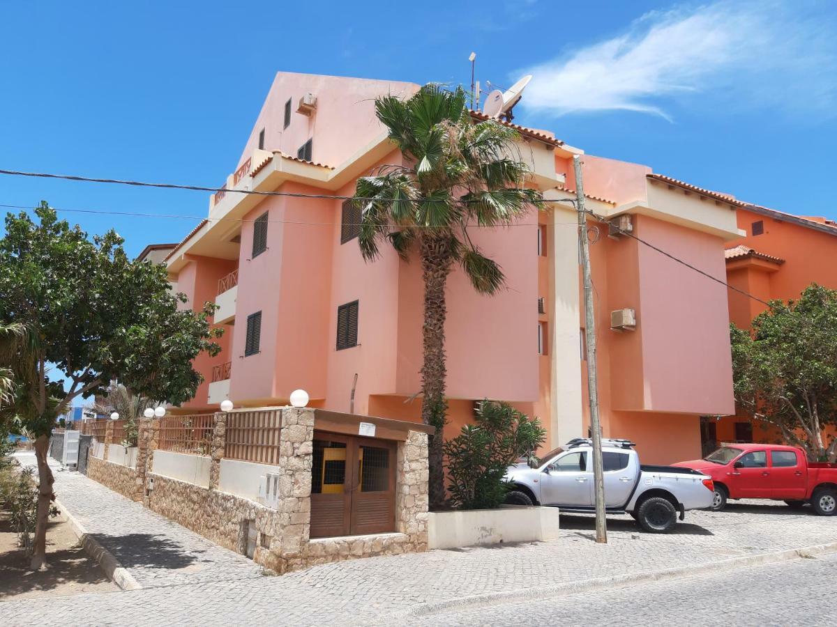 Aparthotel Ponta Preta Santa Maria Exteriör bild