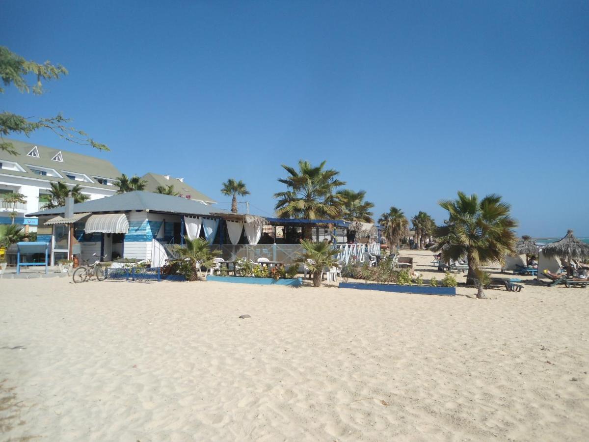 Aparthotel Ponta Preta Santa Maria Exteriör bild