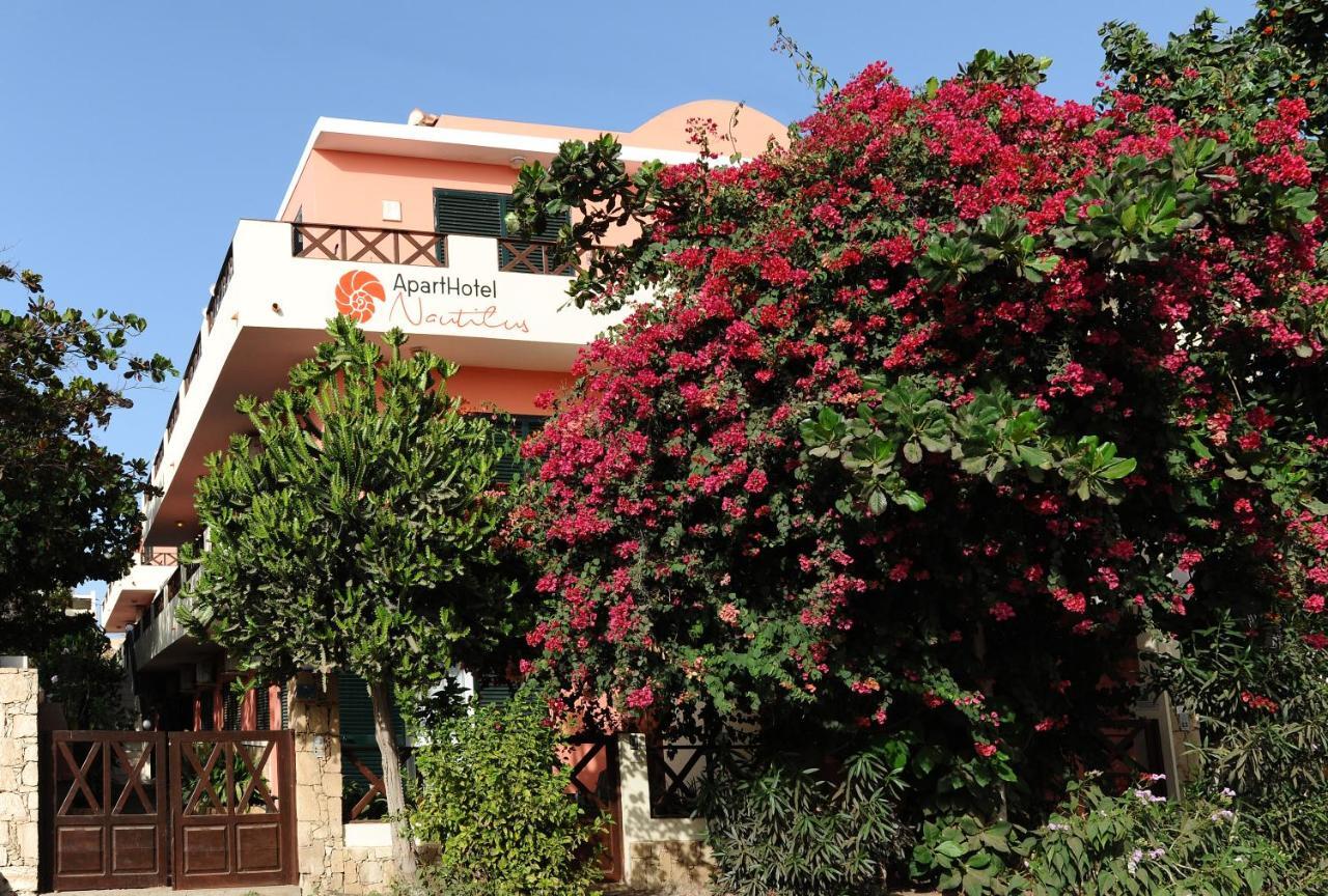 Aparthotel Ponta Preta Santa Maria Exteriör bild