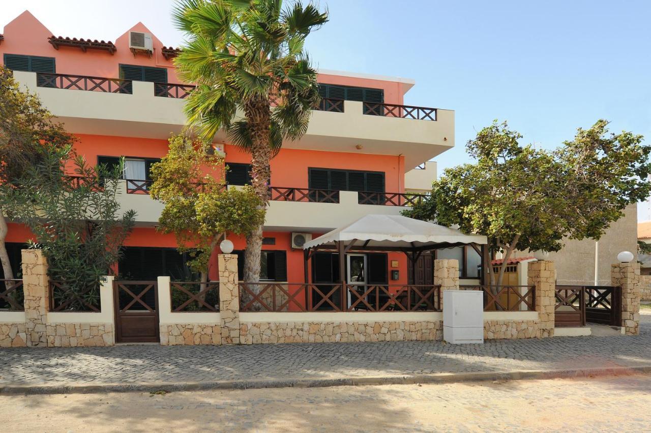 Aparthotel Ponta Preta Santa Maria Exteriör bild